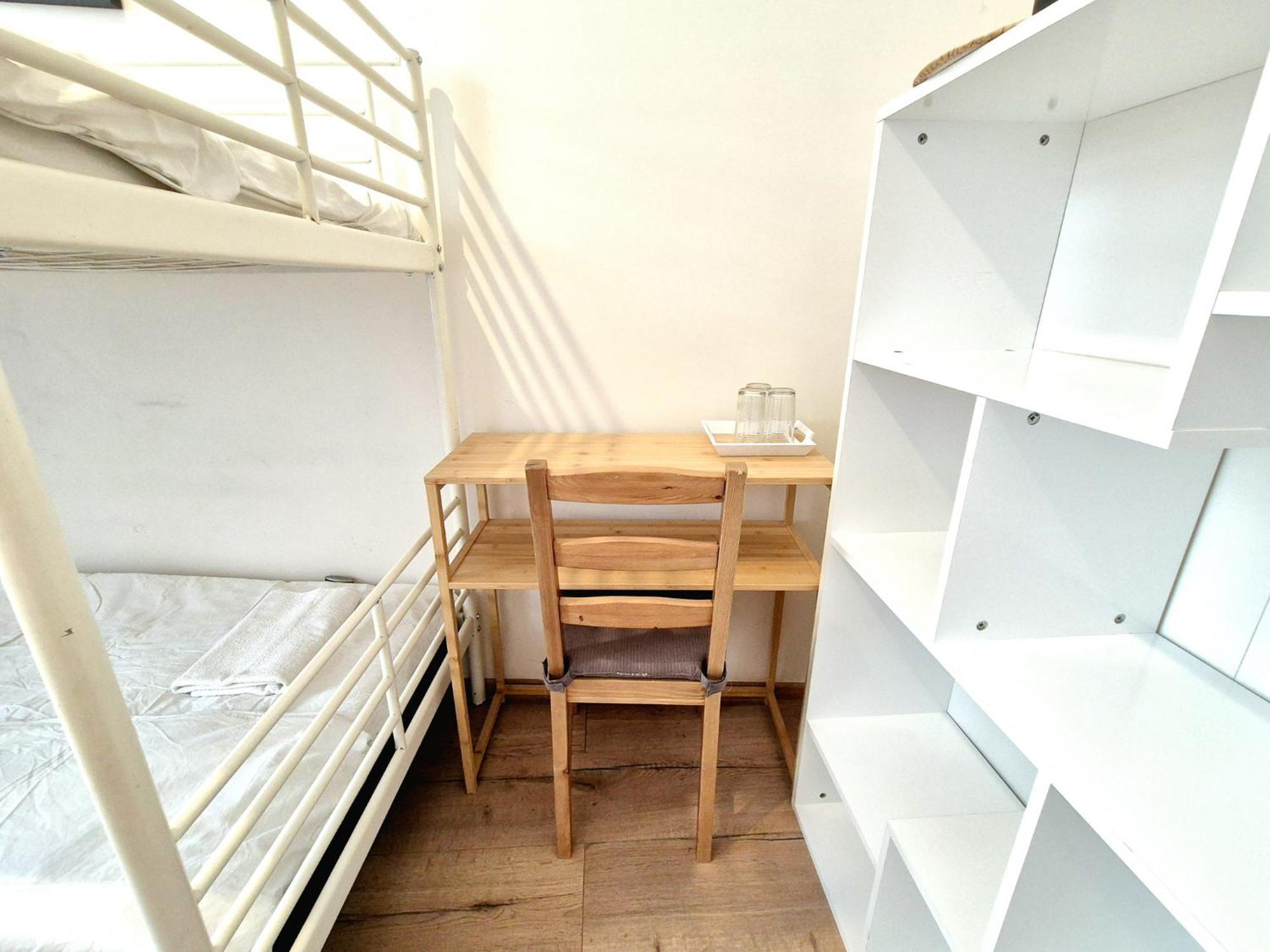 Pini Hostel - Przytulne Pokoje W Centrum Krakowa Buitenkant foto