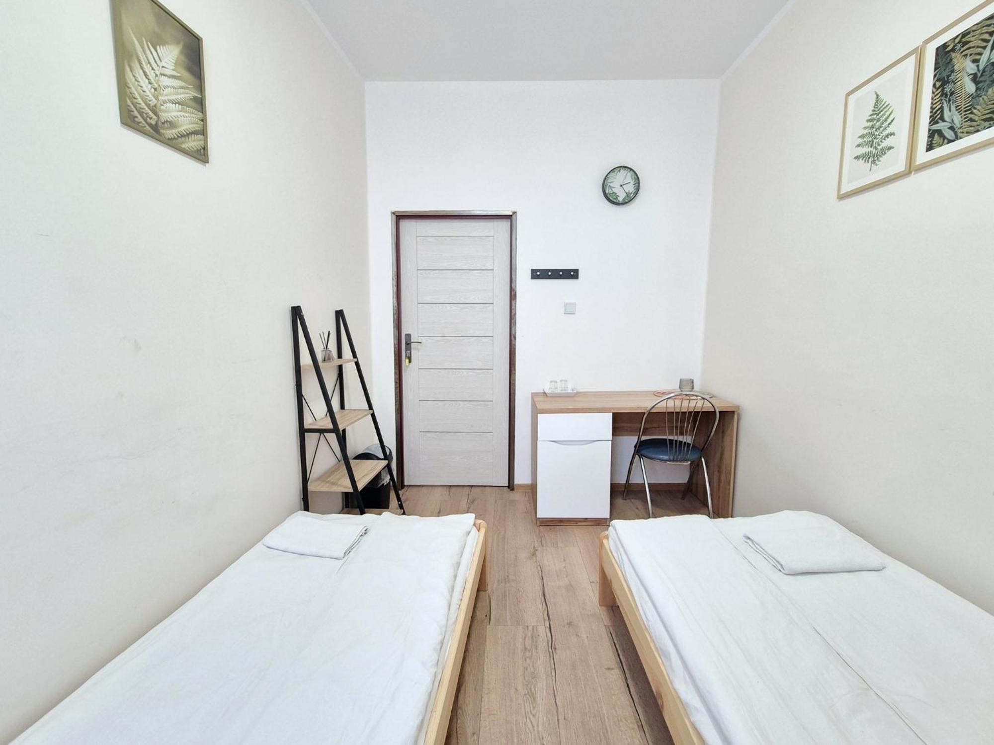 Pini Hostel - Przytulne Pokoje W Centrum Krakowa Buitenkant foto