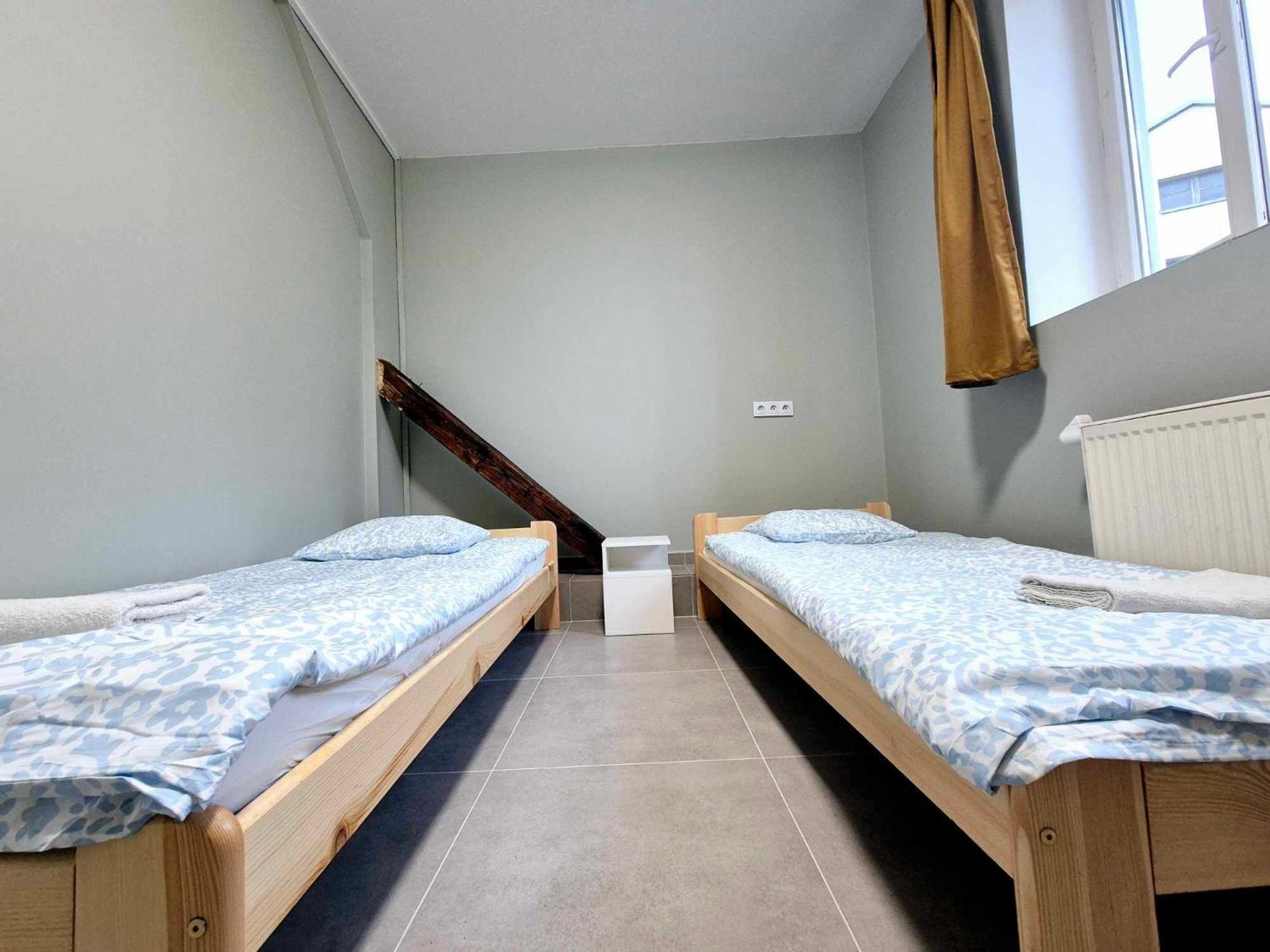 Pini Hostel - Przytulne Pokoje W Centrum Krakowa Buitenkant foto